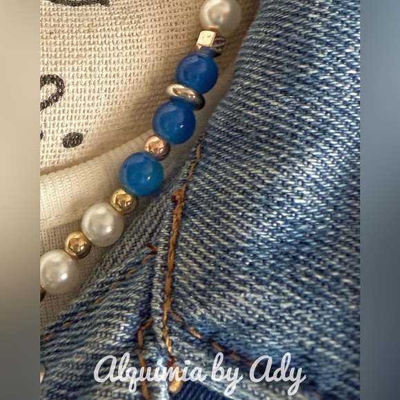 Elegant Pearl and Blue apatite Beaded Necklace - Picture 3 of 4